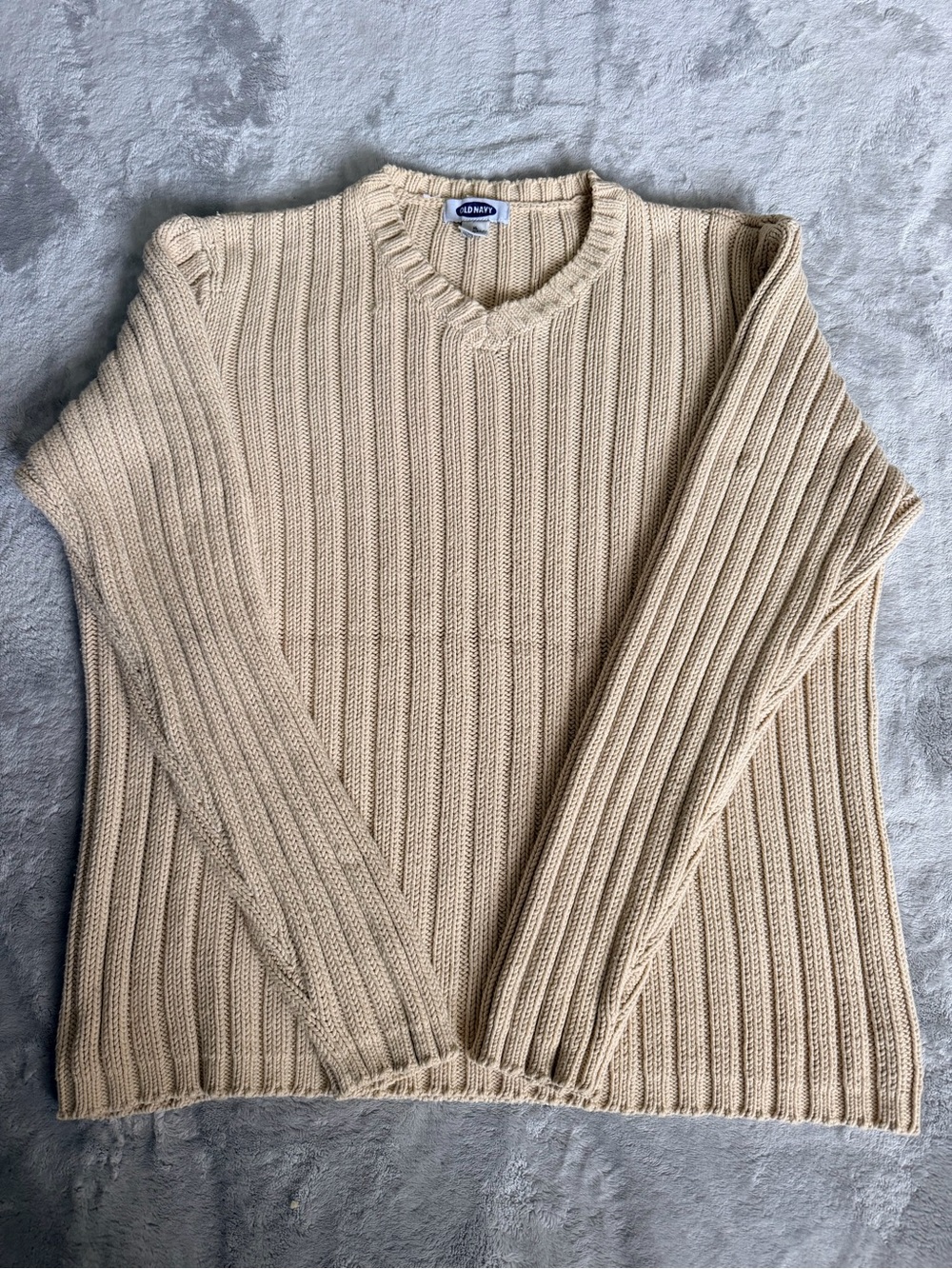 Vintage Y2K Old Navy Men's Tan V-Neck Ribbed Sweater